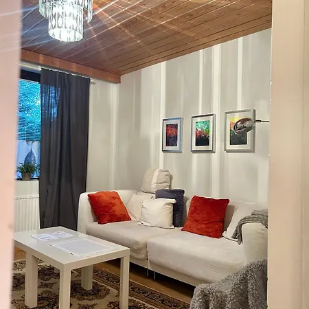 Apartament Tunnelmallinen Yksioe Espoonlahdessa Espoo
